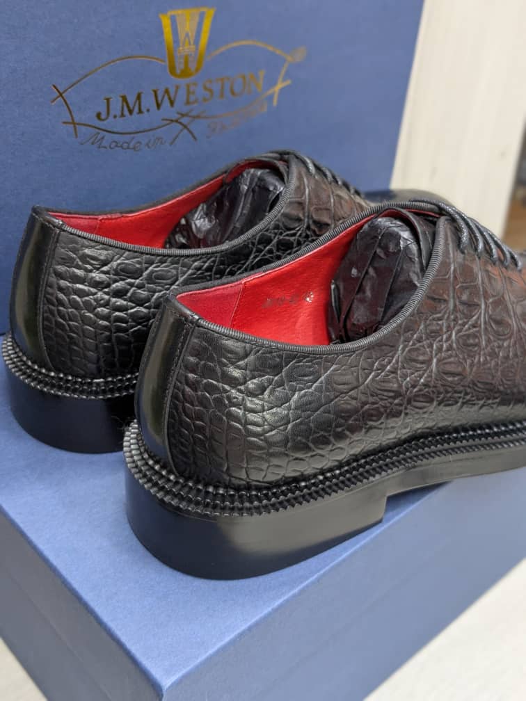 👞 Zapatos de Lujo para Hombre – Elegancia y Prestigio