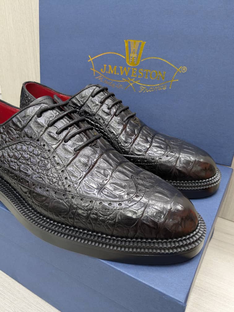 👞 Zapatos de Lujo para Hombre – Elegancia y Prestigio