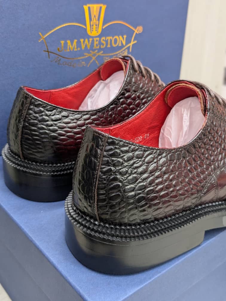 👞 Zapatos de Lujo para Hombre – Elegancia y Prestigio